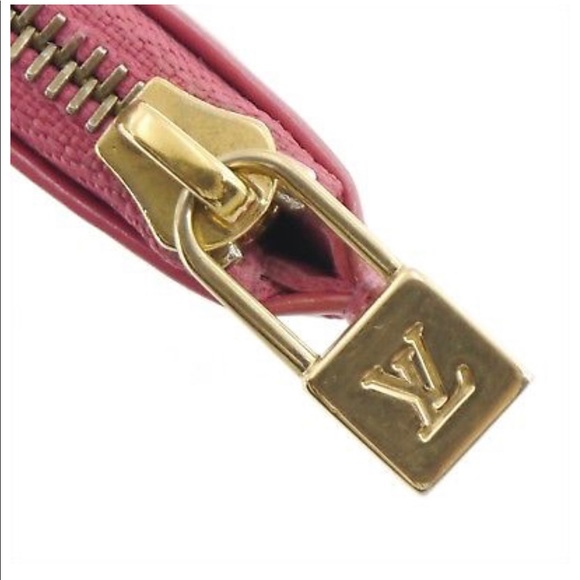 Auth. Louis Vuitton Vernis Key Pouch/Coin Purse - Picture 4 of 8